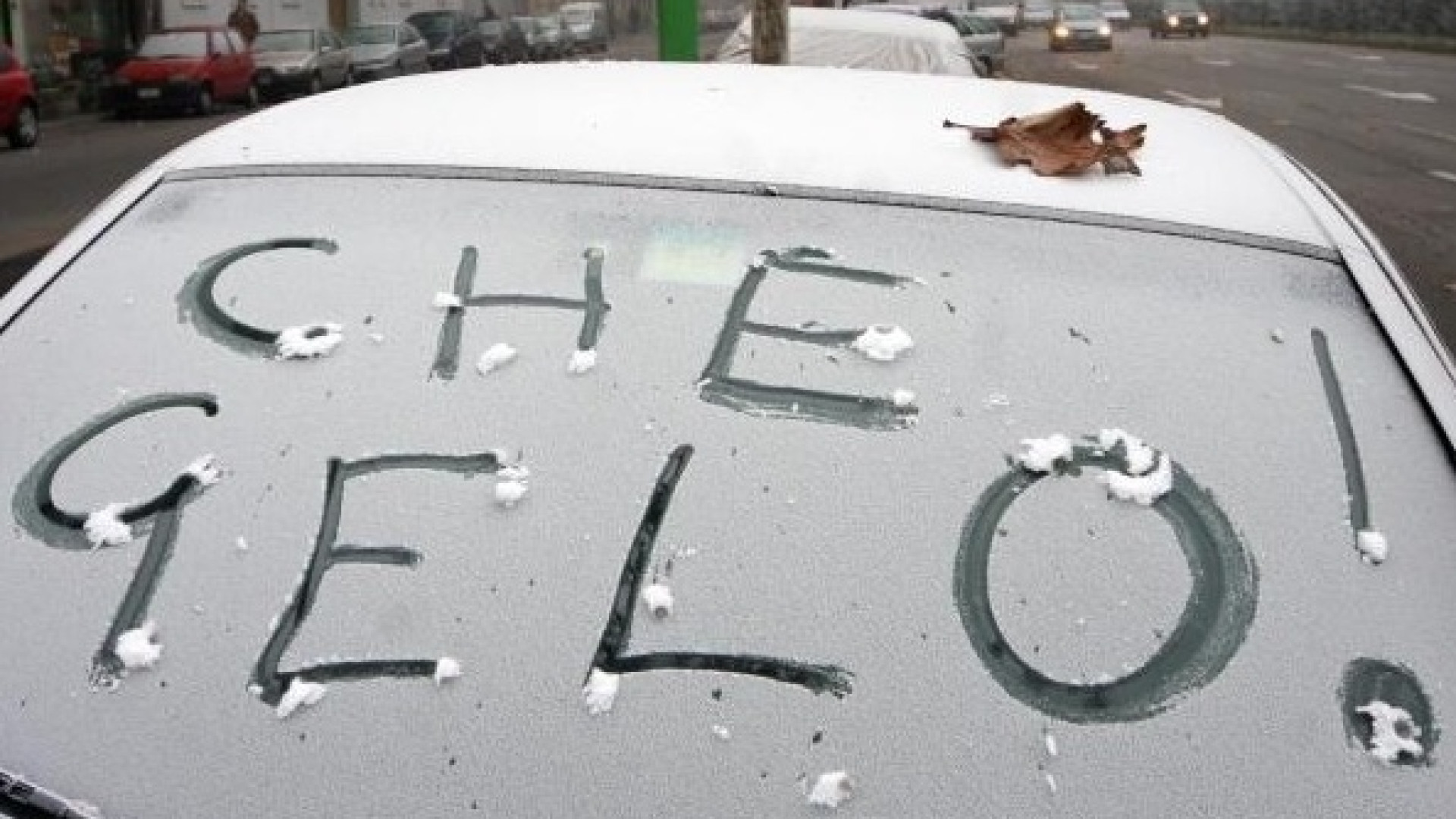Temperature in picchiata, arriva il gelo: termometro sotto lo zero