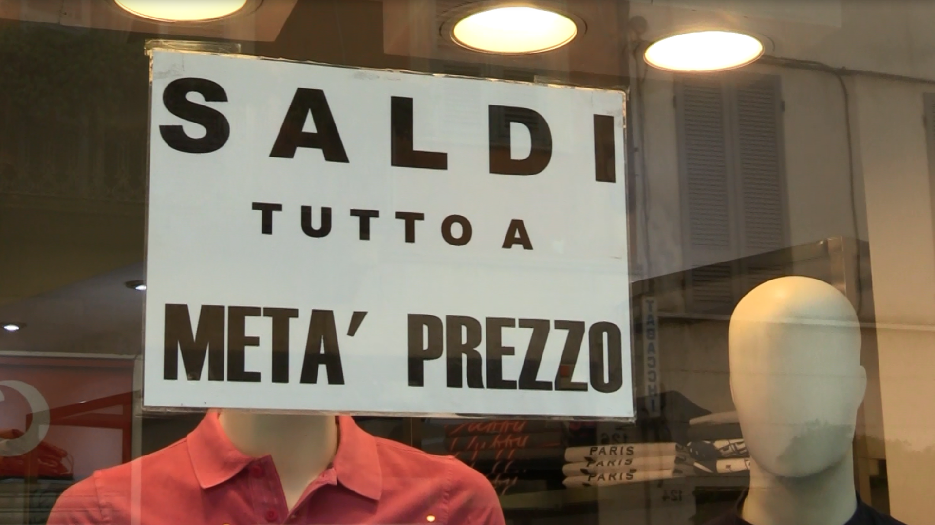 Saldi estivi a Piacenza, le opinioni dei commercianti: "Stagione troppo lunga"