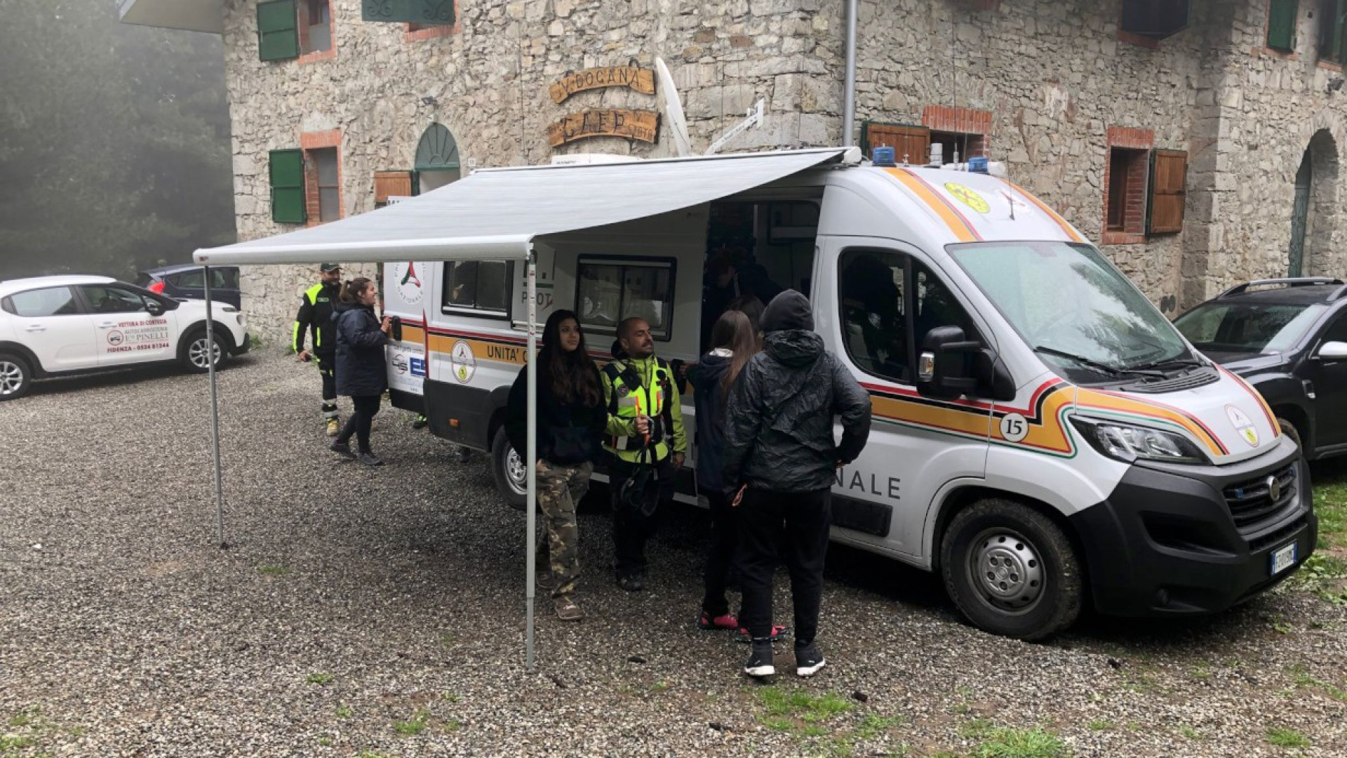 Conoscersi l'un l'altro con la Protezione civile: 43 studenti del Casali al rifugio Gaep