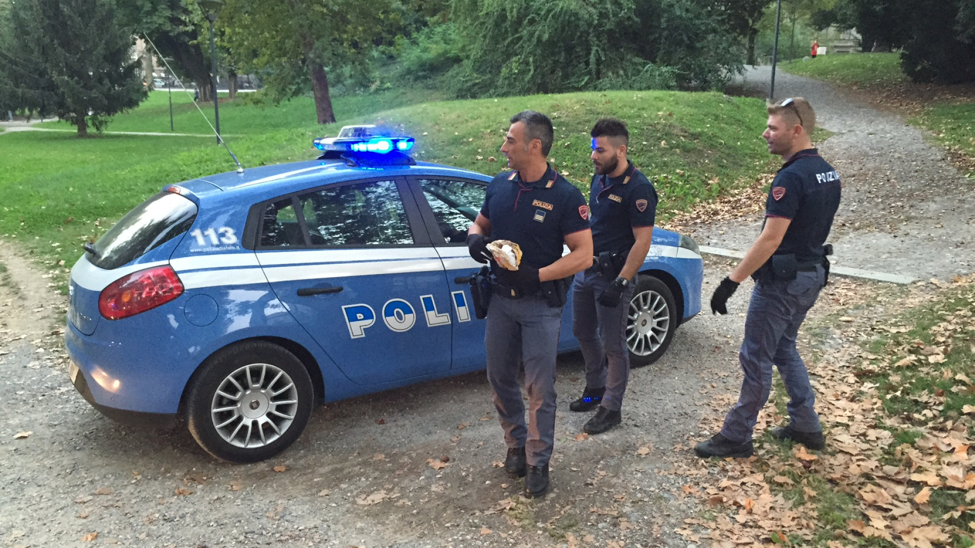 Trovato con la marijuana ai giardini, arrestato profugo 26enne