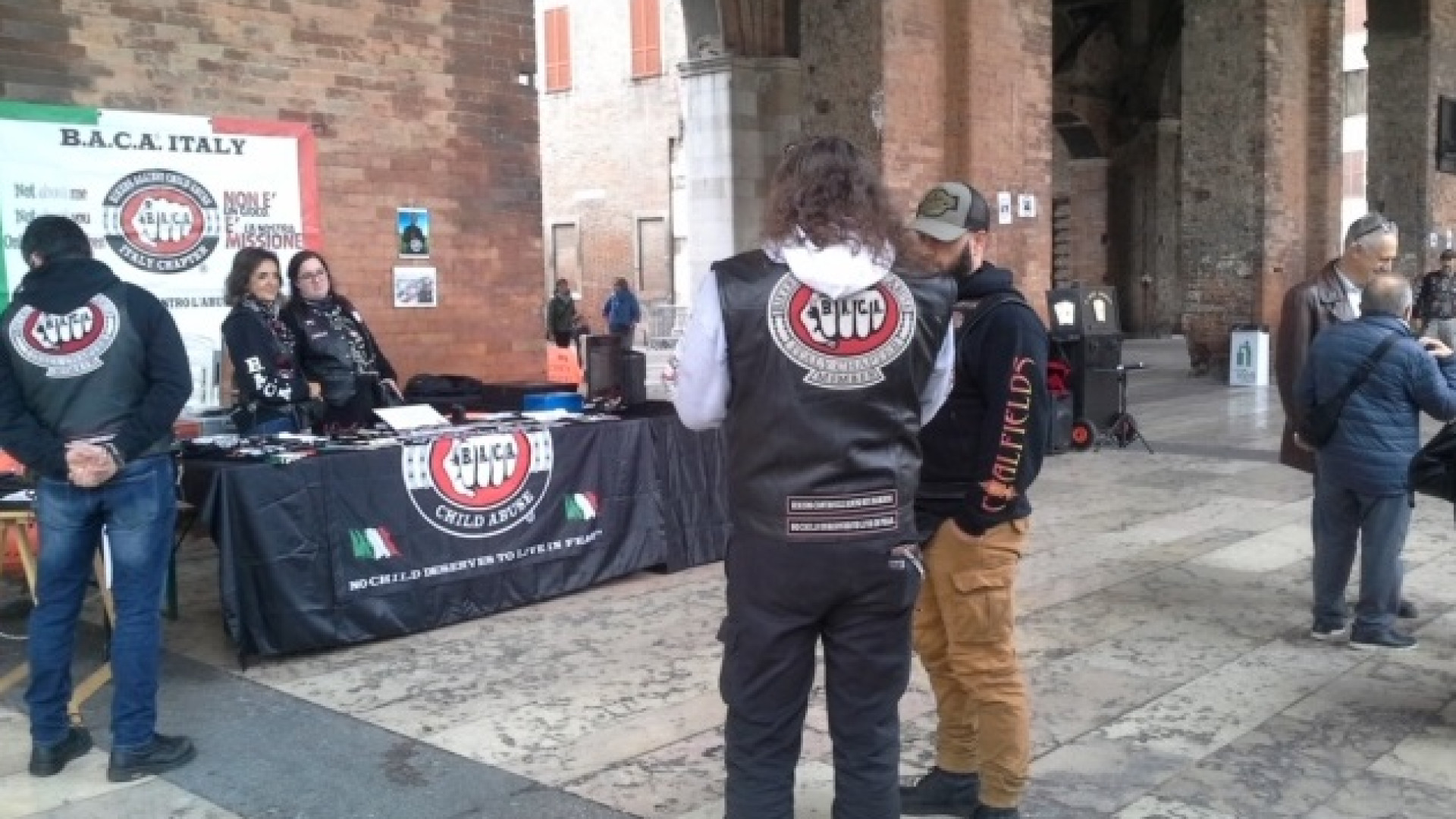 Grande festa per i più piccoli: i Bikers fanno la felicità dei più piccoli