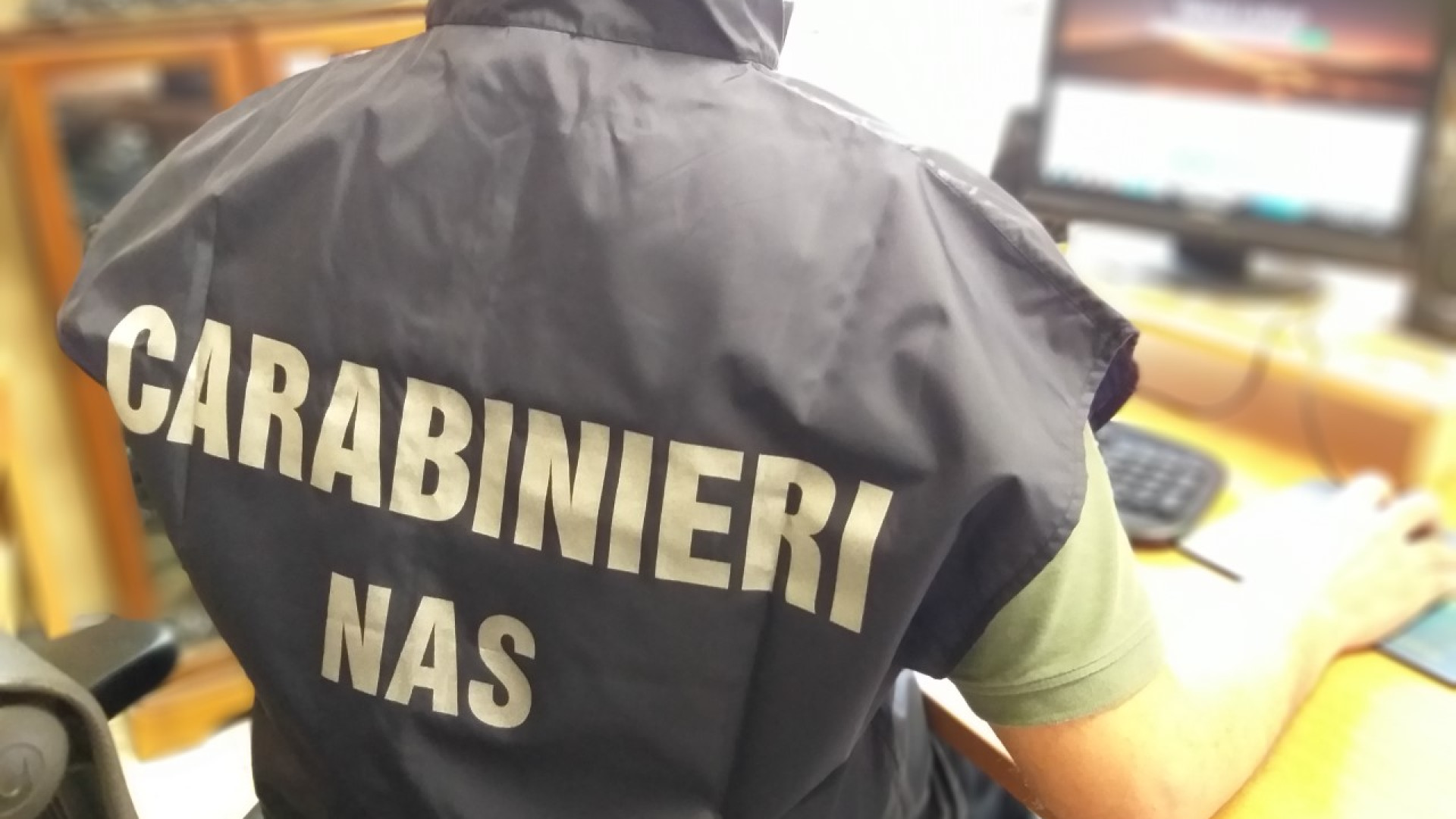 Medicinali illegali in vendita sul web: i Nas oscurano cinque siti