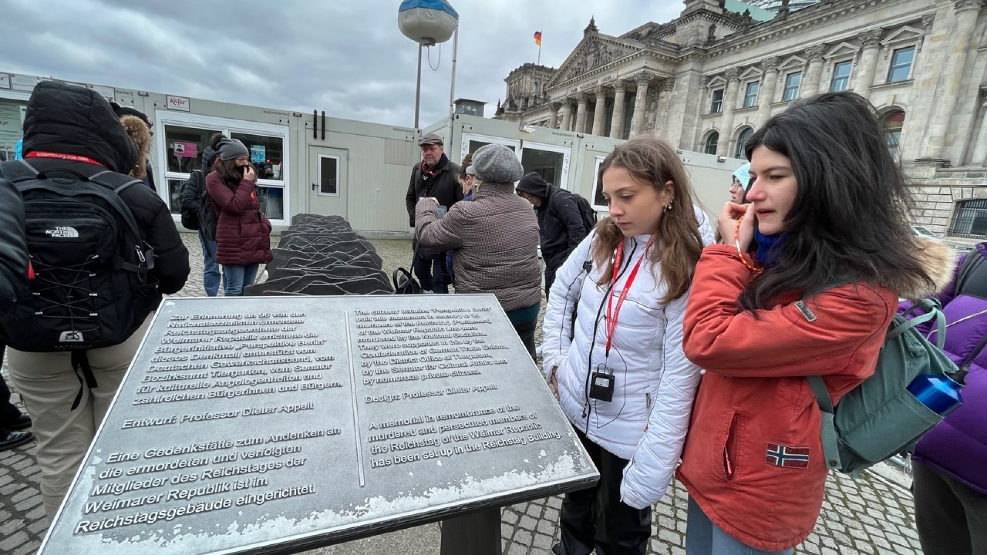 Viaggio della memoria, gli studenti tra i volti e le storie di chi è stato perseguitato